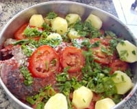 Corvina assada ao forno com vinho branco seco