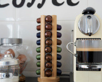 Essas 5 dicas vão te ajudar a montar um cantinho do café aconchegante sem gastar muito