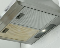 Limpe a coifa da sua cozinha assim, é tão simples! Em apenas 5 minutos, toda a gordura desaparece e ela fica como nova