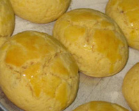 Broinha quebradiça de fubá