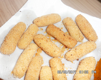 Petiscos tipo Cebolitos