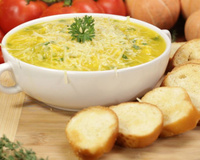 Caldo de abóbora com frango: aprenda a fazer essa receita saborosa