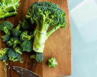 O truque para deixar o brócolis tão delicioso e até quem não gosta vai querer comer sem parar