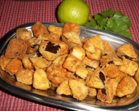 Berinjela em cubos à milanesa