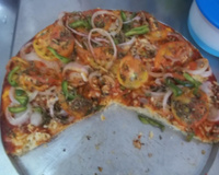 Pizza simples by Neneli