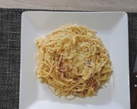 Macarrão à carbonara