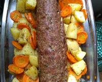 Rocambole de carne moída