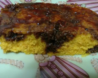 Bolo de cenoura com calda de chocolate de microondas