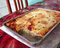 Batata com bacon e queijos de forno do Lino