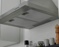 Miguel Gómez, especialista em cozinhas: "Nenhum exaustor elimina completamente os odores da cozinha, mas estes modelos conseguem."