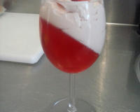 Gelatina com creme rosado