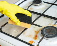 Como limpar a cozinha engordurada: confira as dicas