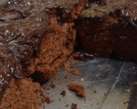 Bolo de chocolate simples