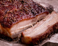 Como requentar a carne de porco para ficar macia e suculenta
