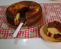Bolo de fubá com goiabada