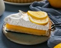 Sempre que faço essa sobremesa, todo mundo me pede a receita: torta de limão do TudoGostoso