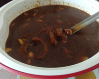 Carne na cerveja preta