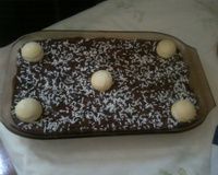 Pavê de creme de avelã e bombom