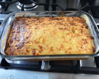 Você conhece a sopa paraguaia? Imagina aí: bolo salgado, milho e queijo em abundância... Aprenda a fazer essa maravilha, típica do Mato Grosso do Sul