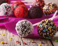 Cake pop (bolo de palito)