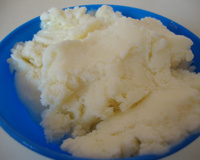 Sorvete caseiro de mousse de limão