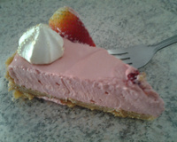 Mousse danoninho fácil (com morango e suspiros)