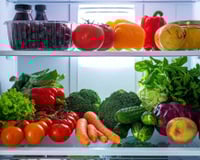 Nunca mais cometi erros ao guardar frutas e vegetais depois que descobri onde cada um deve ficar