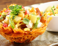 Impressione convidados com uma cestinha de batata: receita é fácil de fazer e deixa o almoço muito mais gostoso