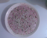 Mousse de morango com raspas de chocolate