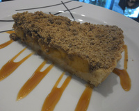 Torta de pêssego com farofa