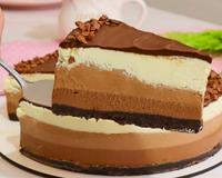 Torta mousse de três chocolates: receita deliciosa e fácil de fazer nem precisa ir ao forno