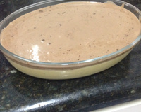 Mousse de maracujá com cobertura cremosa de chocolate