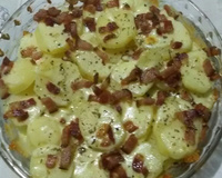 Batatas gratinadas com bacon