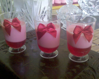 Gelatina com creme rosado