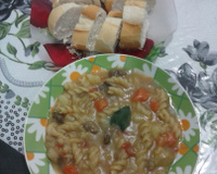 Sopa de legumes apetitosa