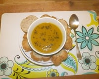 Sopa de abóbora com gengibre