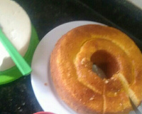 Bolo de queijo com milharina