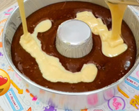 Despeje leite condensado no bolo cru para ter um resultado INCRÍVEL: meus filhos me pedem o tempo todo