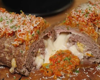 Aprendi essa receita de rocambole de carne moída com a minha avó e agora faço todo domingo para os meus filhos