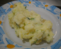 Purê de batata com casca temperado