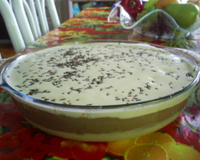 Pavê de chocolate com biscoito champagne