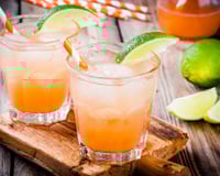 4 bebidas deliciosas sem lactose para pré e pós-treino