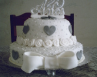 Bolo de nozes com pasta americana