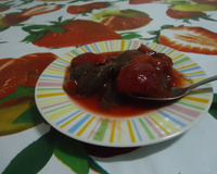 Brigadeirão com doce de morango