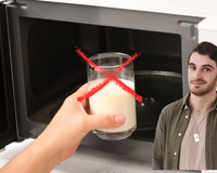 Poucas pessoas sabem, mas esquentar água ou leite no micro-ondas pode ser muito perigoso