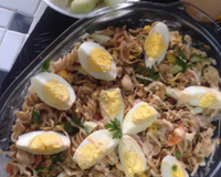 Salada mista light com macarrão integral