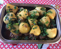 Contra file com batatas