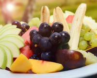 Nem todo mundo sabe, mas segredo para enfrentar a menopausa está nessa fruta que fortalece os ossos e os músculos