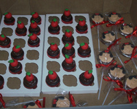 Docinhos modelados com leite ninho e leite condensado