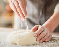 Receita italiana para massa de pizza que não resseca: eles simplesmente adicionam uma colherada